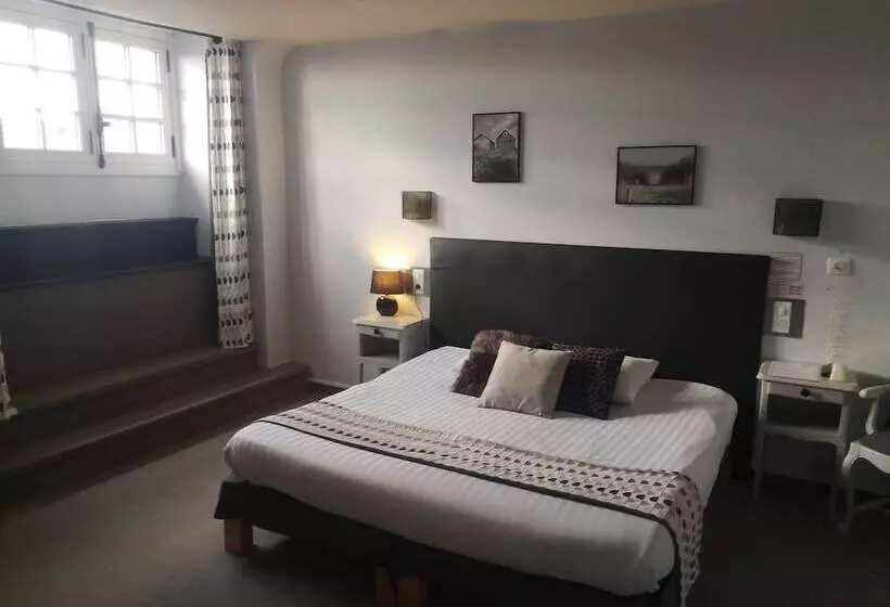 ホテル Hôtel Les Deux Magots