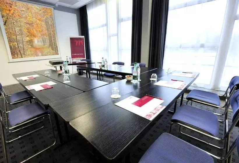 فندق Hôtel Mercure Rouen Valdereuil