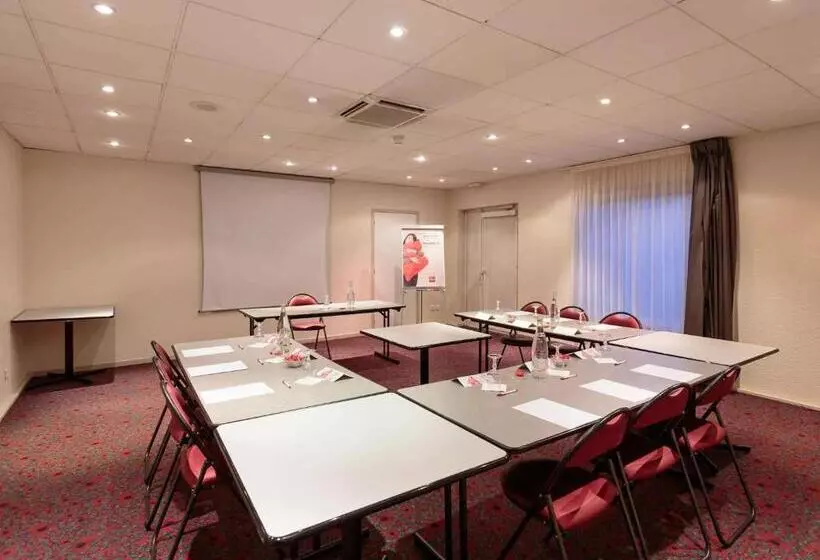 Szálloda Ibis Clermont Ferrand Sud Herbet