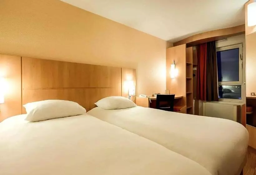 Szálloda Ibis Clermont Ferrand Sud Herbet