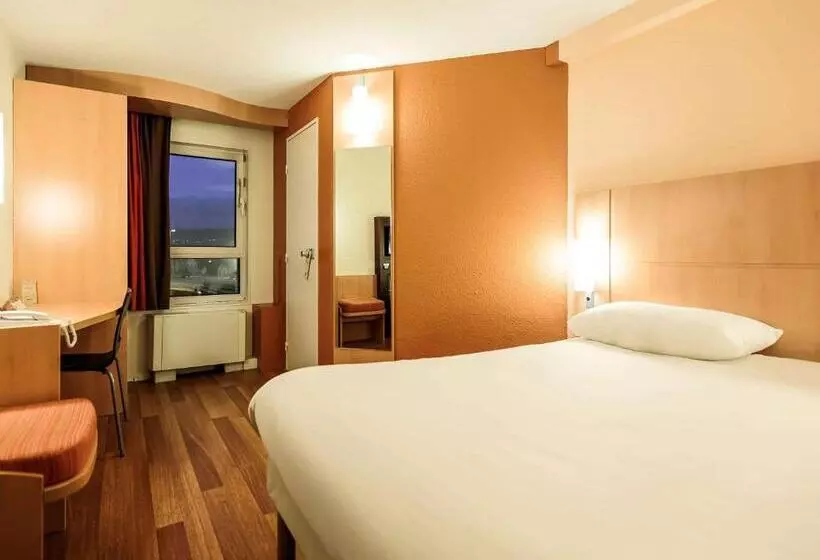 Szálloda Ibis Clermont Ferrand Sud Herbet