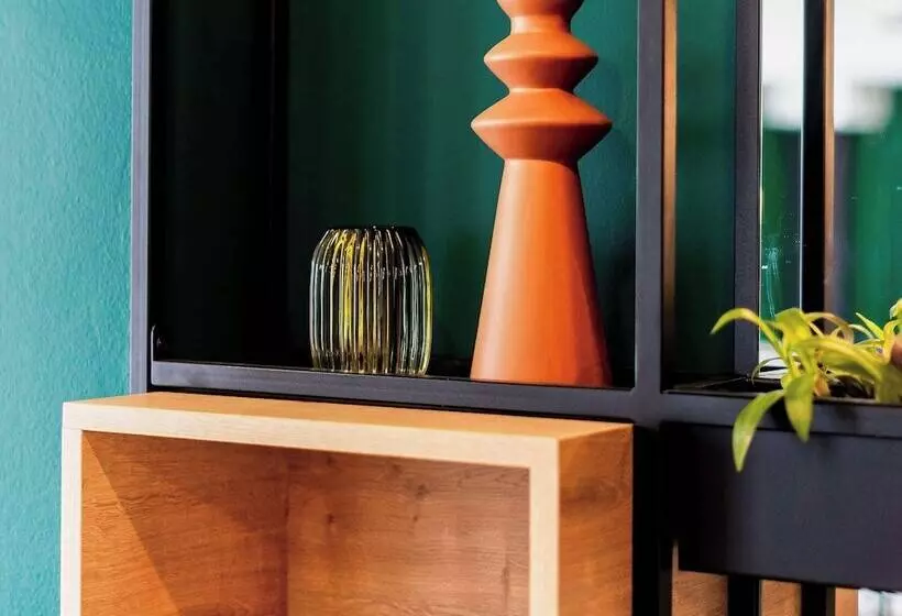 בית מלון כפרי Ibis Pau Centre