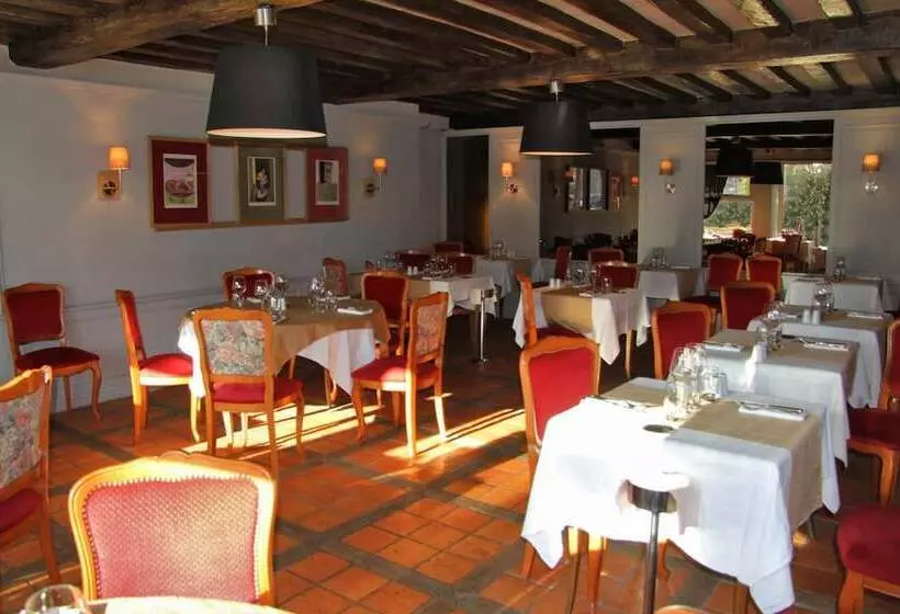Hotel L Auberge Du Cochon D Or