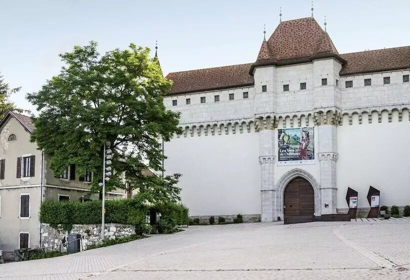 ホテル Mercure Annecy Centre