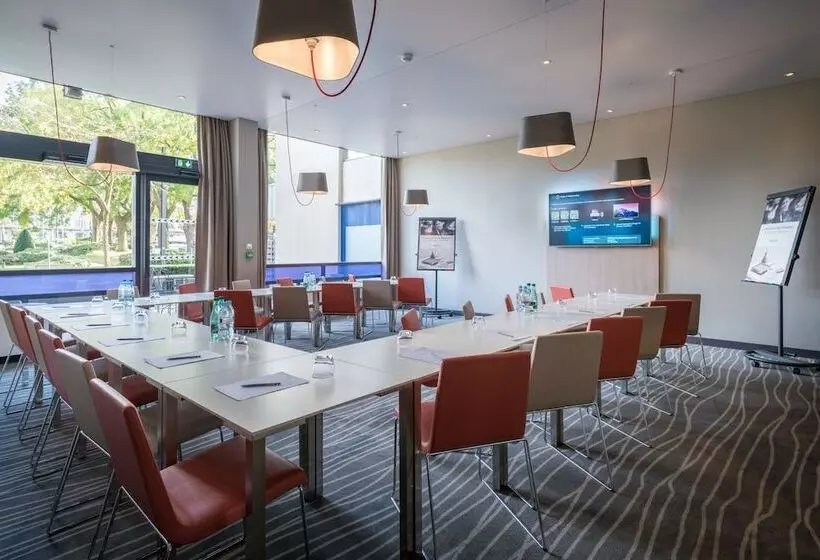 בית מלון כפרי Mercure Mulhouse Centre