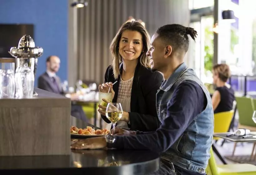 בית מלון כפרי Mercure Mulhouse Centre