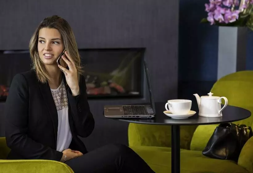 בית מלון כפרי Mercure Mulhouse Centre