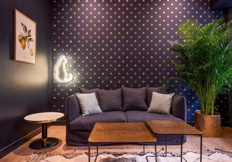 בית מלון כפרי Mercure Nantes Centre Passage Pommeraye