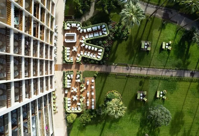 هتل Mondrian Cannes