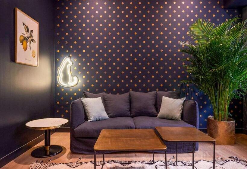 בית מלון כפרי Mercure Nantes Centre Passage Pommeraye