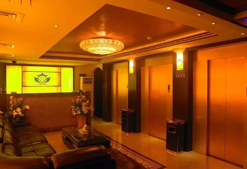 Отель Phoenicia Grand