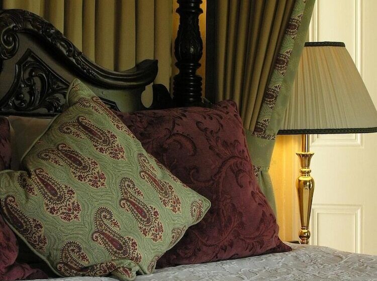 酒店 Ross Lake House