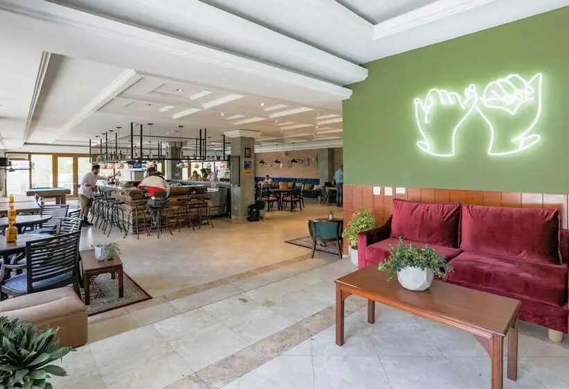 Отель Socialtel Cuenca Formerly Selina Cuenca