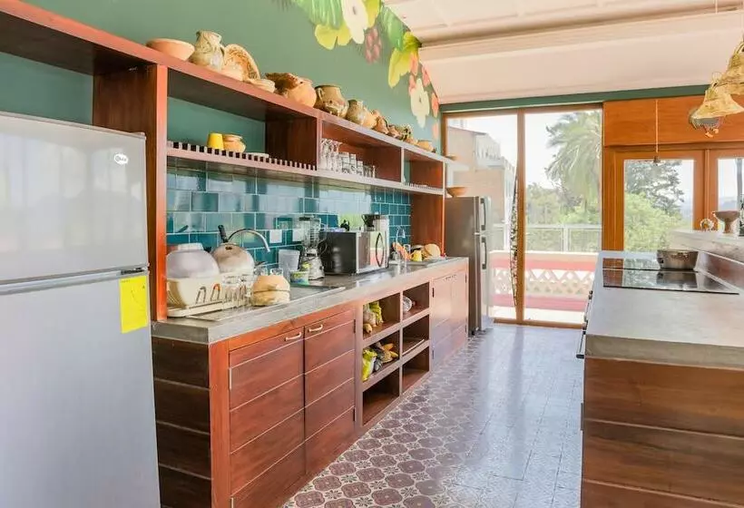 Отель Socialtel Cuenca Formerly Selina Cuenca