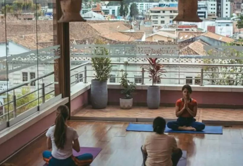 Отель Socialtel Cuenca Formerly Selina Cuenca