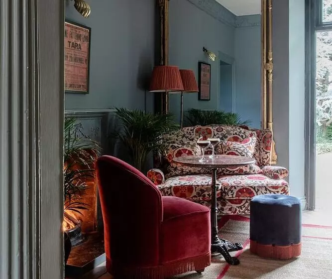 호텔 Station House