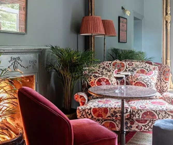 호텔 Station House