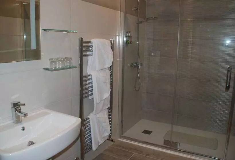 Отель Tuskar House By The Sea