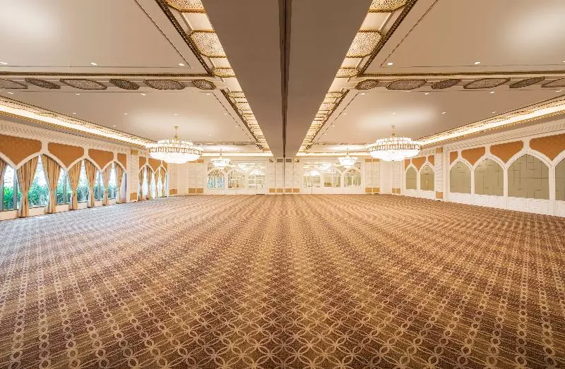 Sheraton Abu Dhabi Hotel & Resort