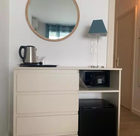 ホテル Beau Rivage