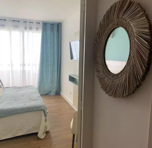 ホテル Beau Rivage