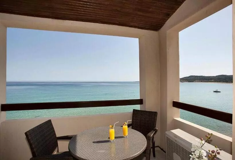 ホテル Beau Rivage