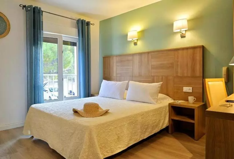 ホテル Beau Rivage