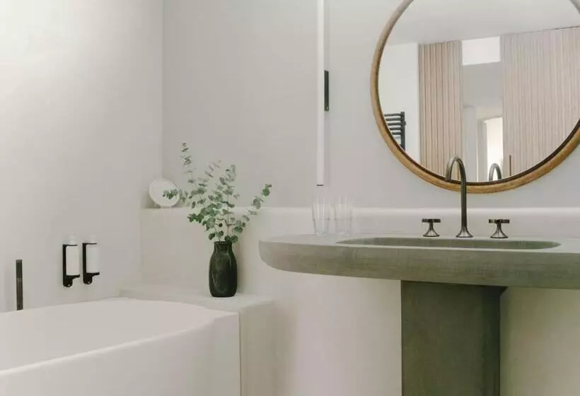 Отель Hôtel & Spa Belle Plage