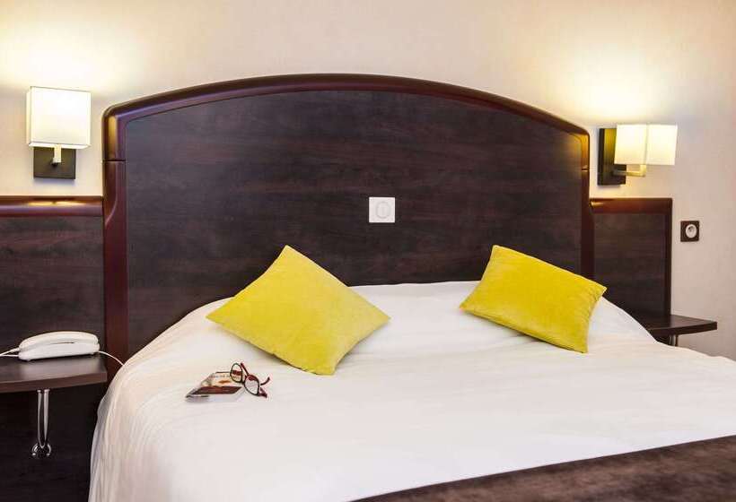 Brit Hotel Cahors   Le France