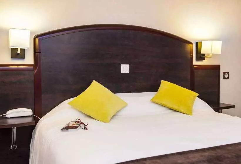 Brit Hotel Cahors   Le France