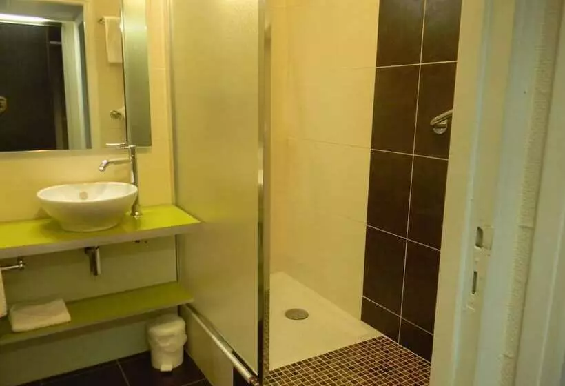 Brit Hotel Cahors   Le France