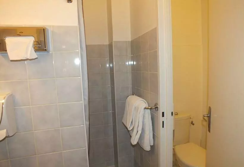 Отель Cecil Metz Gare