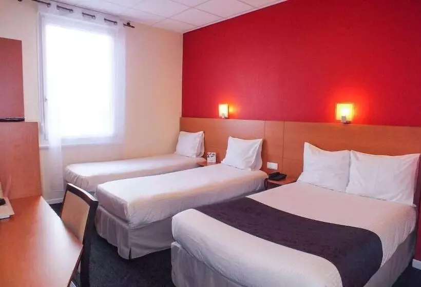 Отель Cecil Metz Gare