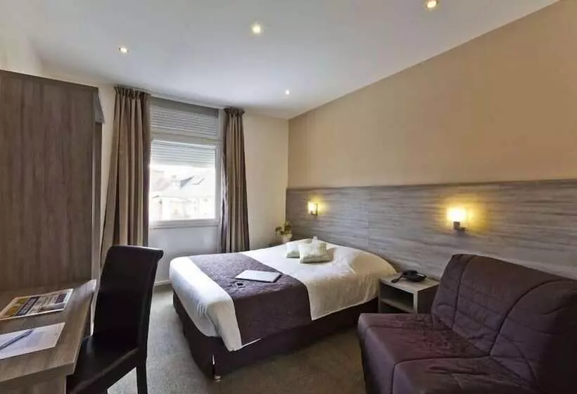 Отель Cecil Metz Gare