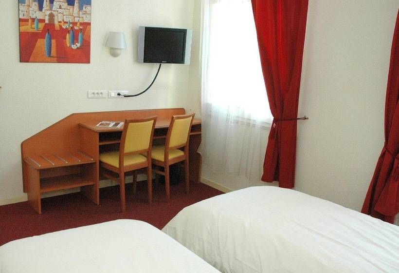 فندق Cecil Metz Gare