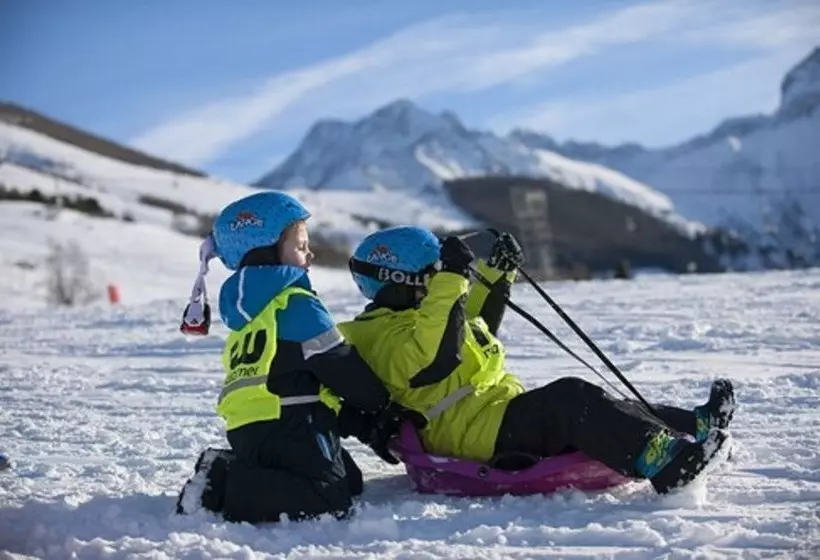 호텔 Chalet  Berangere