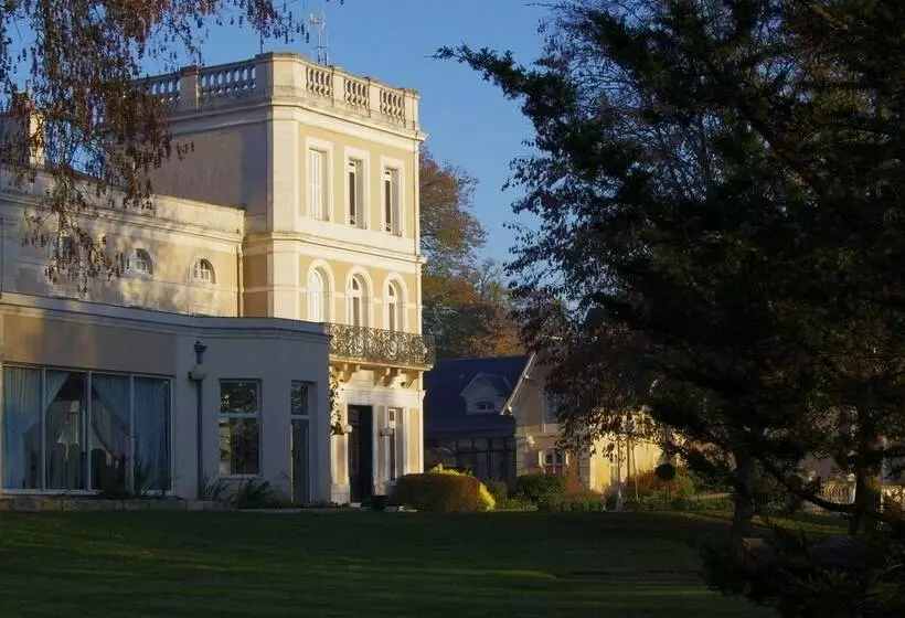 酒店 Chateau Du Clos De La Ribaudiere   Teritoria