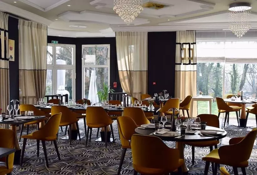 酒店 Chateau Du Clos De La Ribaudiere   Teritoria