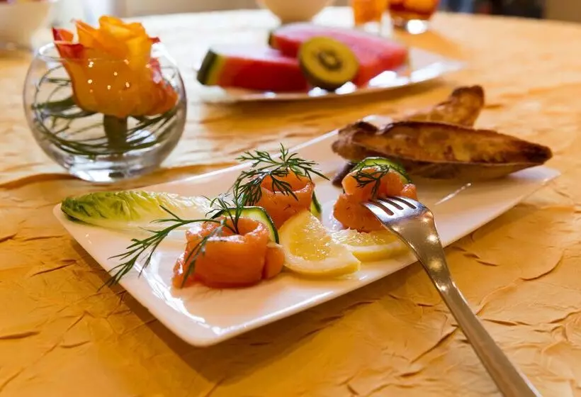 هتل Château De Beaulieu Et Magnolia Spa, The Originals Relais