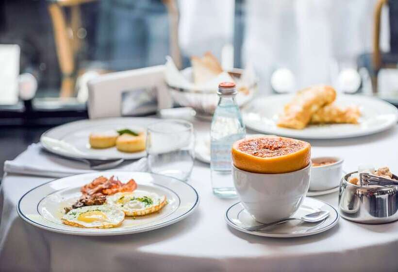 בית מלון כפרי Château De Fontanges