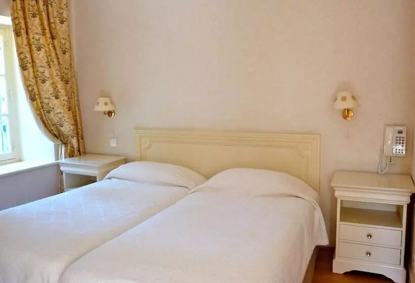 هتل Château Des Tertres