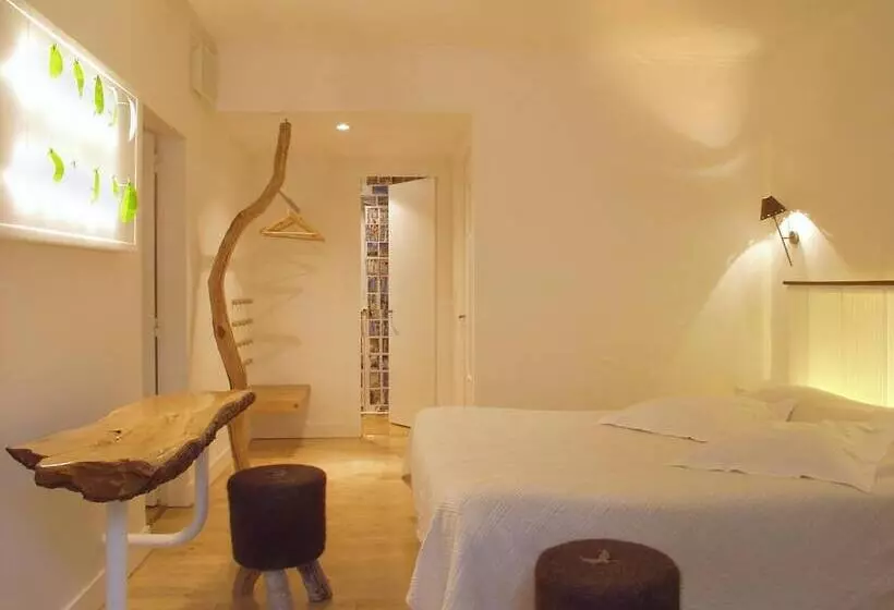 هتل Château Des Tertres