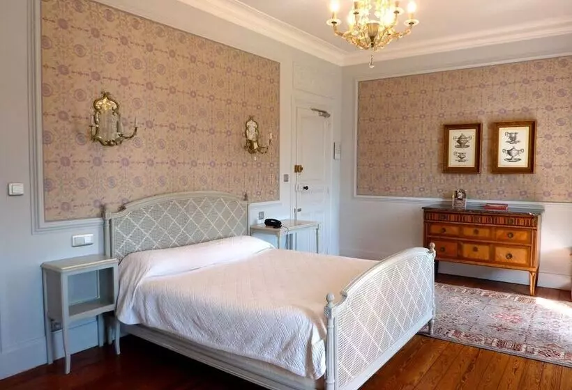 هتل Château Des Tertres