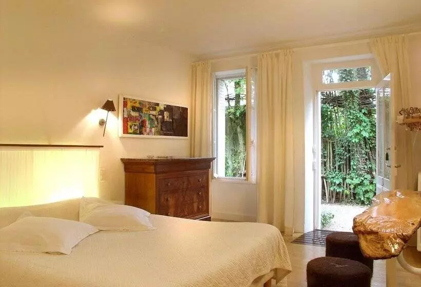 هتل Château Des Tertres