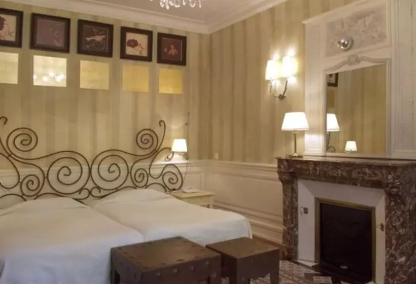 هتل Château Des Tertres