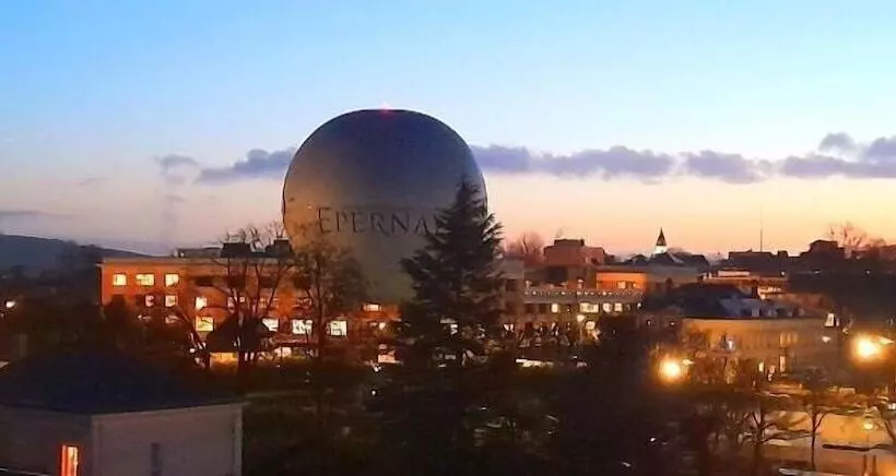 Отель De Champagne