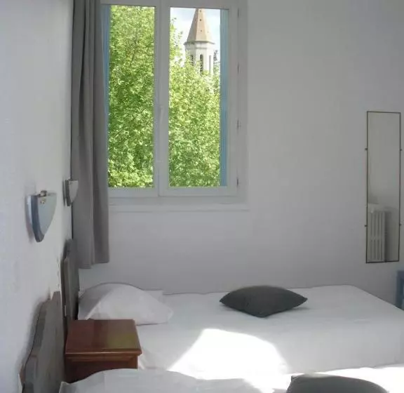 בית מלון כפרי De La Poste