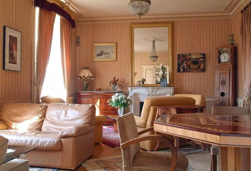 酒店 Hostellerie De La Maronne