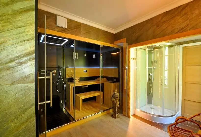 酒店 Hostellerie De La Maronne