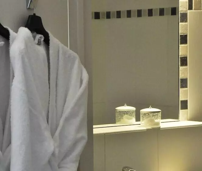 酒店 Hostellerie De La Maronne